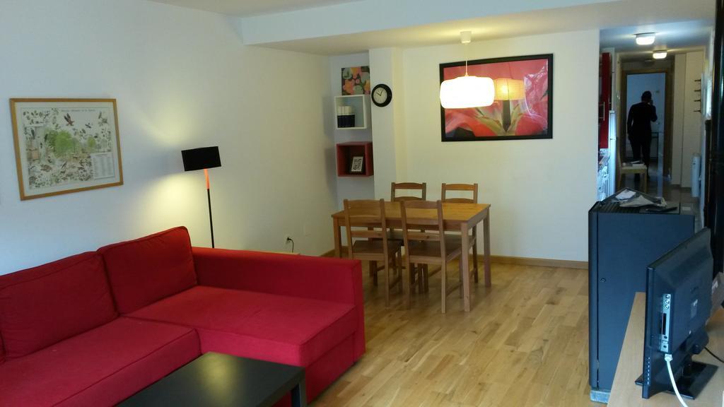 Apartamentos El Camino Villafranca Del Bierzo Esterno foto